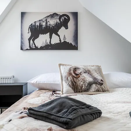 Czarny Baran アパート *